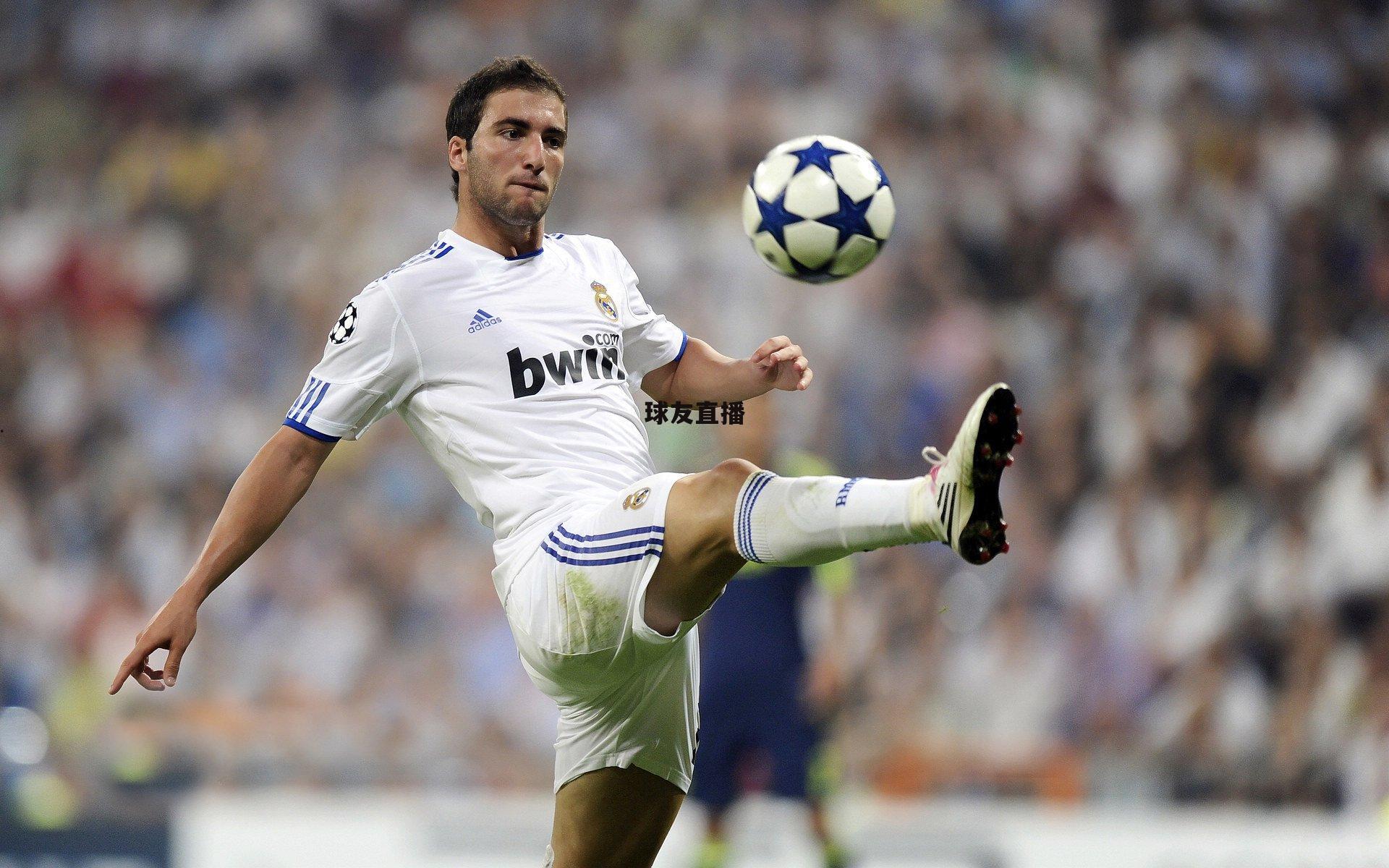 四年拉锯战终落幕？埃斯特旺经纪人详谈巴萨转会困局，财政阴影下的未竟之约